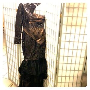 Black One sleeve sequin dress